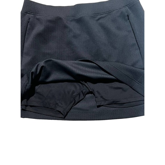 Tail Golf Black Skort - Picture 4 of 5